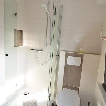 아파트 Bouten B *